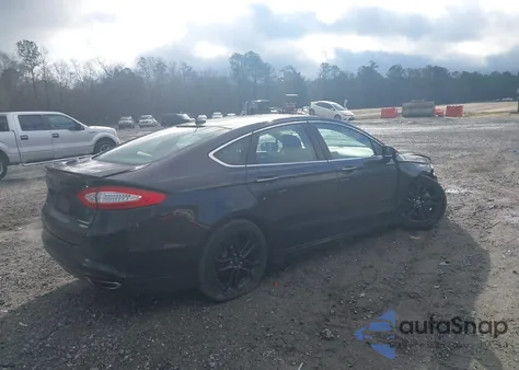 2015 Ford Fusion Titanium z USA, uszkodzony, nr VIN 3FA6P0D97FR108533